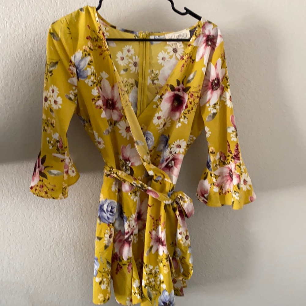 Buckle Romper Size Large